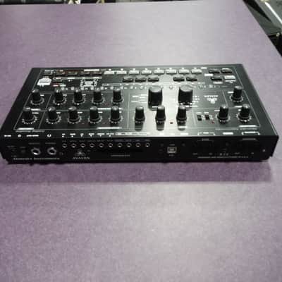 Abstakt Instruments Avalon Bassline Synthesizer Black image 4