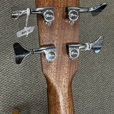 Martin 000C Jr-E Bass Junior Short Scale Acoustic/Electric Burst w/ Case image 4