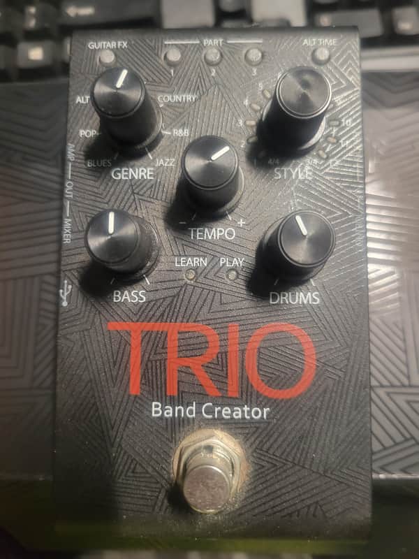 DigiTech TRIO Band Creator