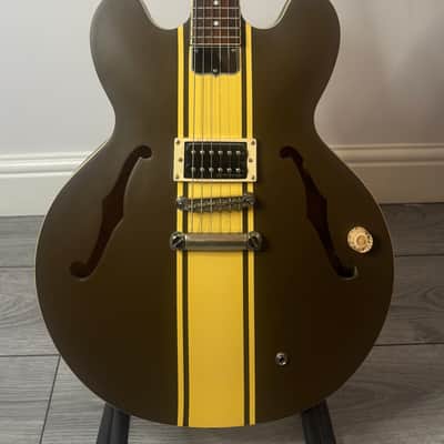 Epiphone Tom DeLonge Signature ES-333 2008 - 2019 - Brown with Cream Stripe image 1