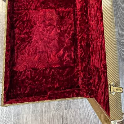 Fender Tweed Hardshell Bass Guitar Case – Red Plush Interior image 1