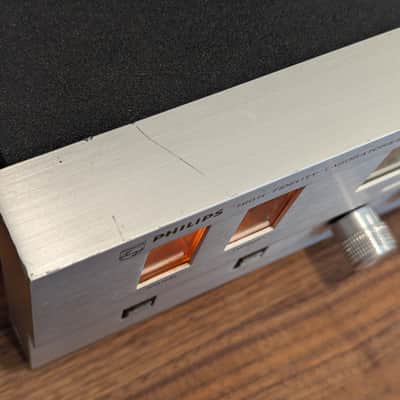 Philips High Fidelity Laboratories AM/FM Tuner 673 image 4