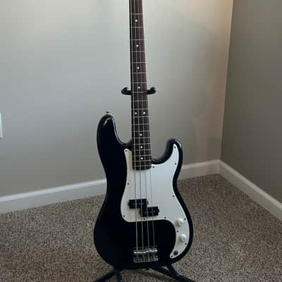 Fender Squire  Precision Bass P Bass 1994 Mexico image 2