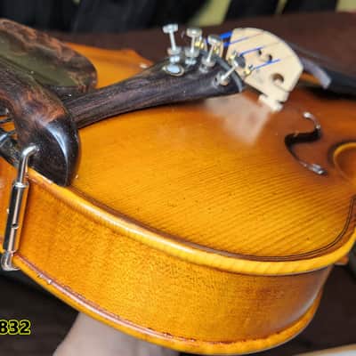 Cecilio 4/4 Deluxe Student+ Violin Aged 2 Years+ Tonewoods Solid Spruce Top Flamed Maple,Neck & sides, Inlaid Purfling, All-Ebony Components, Independent Fine-Tuners, Mongolian Horsehair Brazilwood Bows, Satin Antique Finish image 16