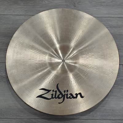 Zildjian 18" A Series Medium Thin Crash Cymbal (Gorgeous!) image 8