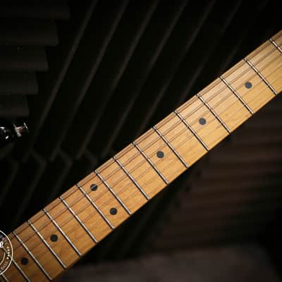 Fender JV Modified 50's Reissue Stratocaster HSS Two Tone Sunburst image 10