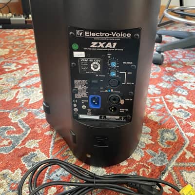 Electro-Voice ZXA1-90 Compact 8" Powered Speaker 2010 - Present - Black image 3