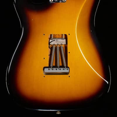 Fender Custom Shop Willcutt True '57 Stratocaster Journeyman Relic 2-Tone Sunburst 65 C (486) image 4