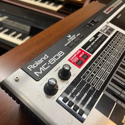 Roland MC-808 Groovebox 2010s - Silver image 9