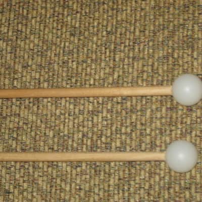 ONE pair new old stock (with packaging) Musser M4225 Mallets, white 1" medium-hard poly-ball head with birch handles -- recommended use is for bells or xylophone (from around 2019) Made in USA image 9