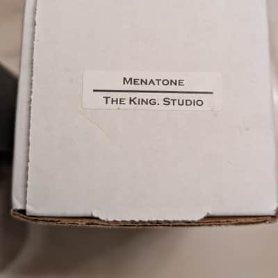 Menatone The King - Blue image 3