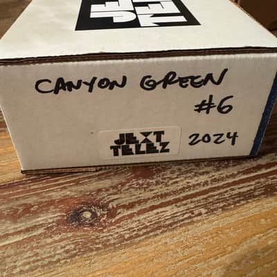 RARE Jext Telez Canyon Climber 2024 - Canyon Green image 3