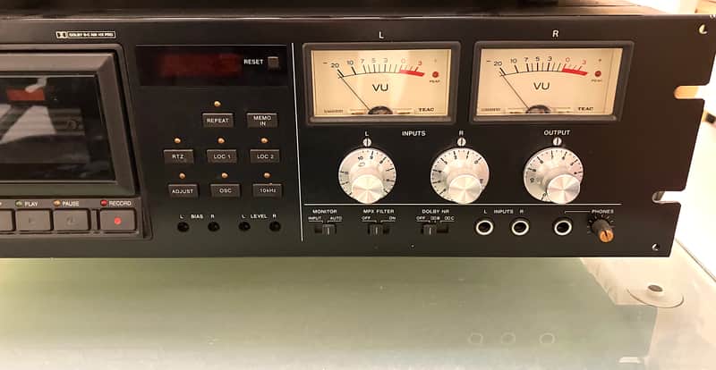 TASCAM 122 MKIII Mk3 Professional Three Head Broadcast Series