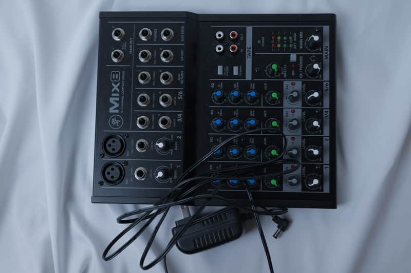 Mackie Mix8 8-Channel Compact Mixer 2015 - Present - Black image 1
