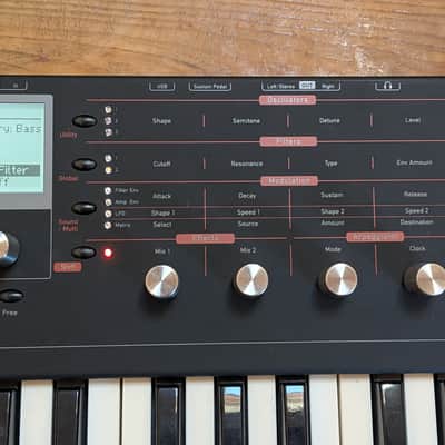 Waldorf Blofeld Keyboard 49-Key Synthesizer 2009 - Present - Black Shadow image 2