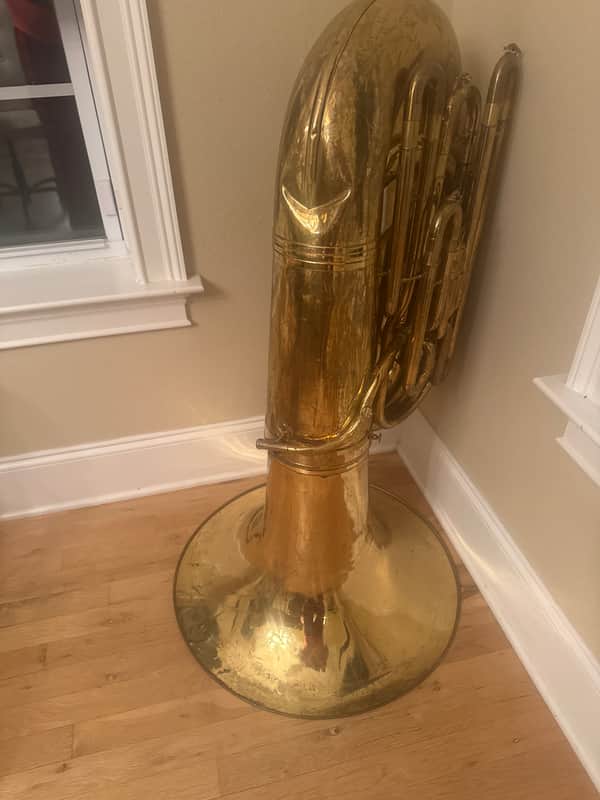 Conn 25J 4 Valves Tuba Lacquer image 1