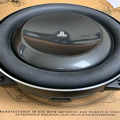 JL Audio 13TW5V2 13.5" 4 ohm Subwoofer (item #2 of 3 that are for sale) image 2