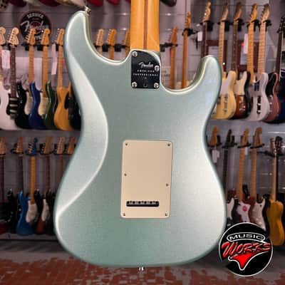 Fender   American Professional Ii Stratocaster Lh Left Hand Mystic Surf Green image 6