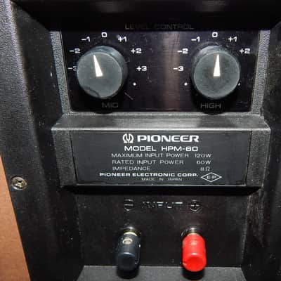 Pioneer HPM 60 vintage speakers great condition image 10