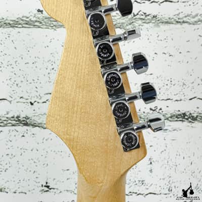 1994 Fender Duo Sonic Black w/gigbag image 7