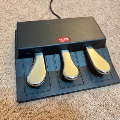 Nord Triple Pedal Unit for Nord Stage, Piano & Grand models with Half-pedal image 2