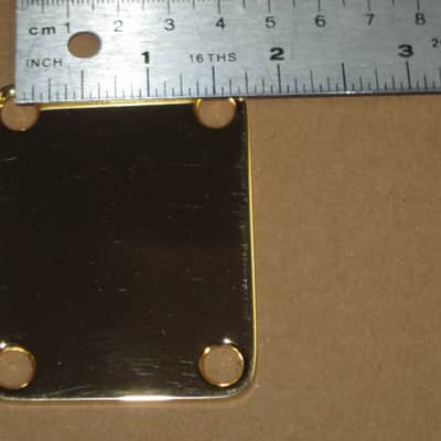 very lightly relic'd genuine Fender Gold Four Bolt Neck Plate (gold plated steel) +screws p/n 0991447200 (blank, NO Micro-Tilt Adjustment) from 2002-2003 SRV Artist Ser Strat (NO guitar) but can be used on dif year guitar / bass] Screws: # 8, 1&1/4" L image 5