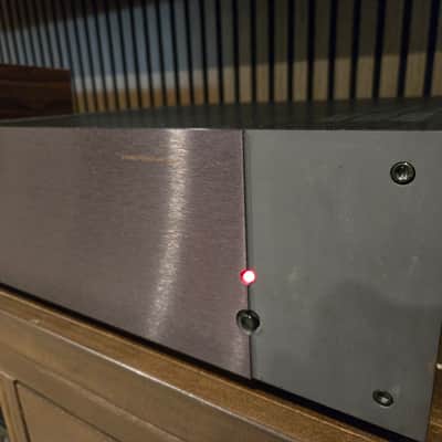 B&K ST1400 Series 2 Solid State Power Amplifier image 8