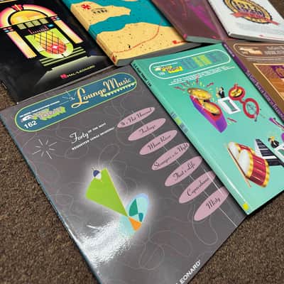 Lot of 7 Used Piano & Organ EZ Play Books including Jazz, Broadway, Folk, & More image 2