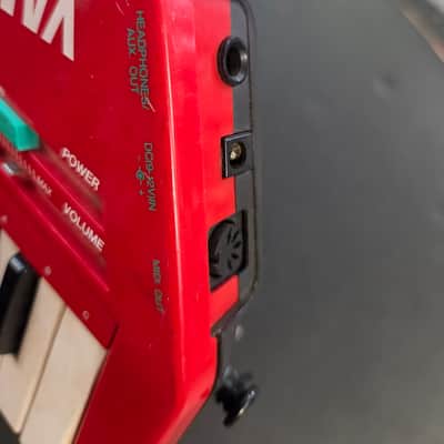 Yamaha SHS-10R Keytar 1987 - Red image 8