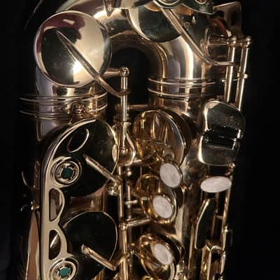 Antigua Winds Alto saxophone with case great shape image 9