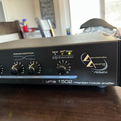 Peavey Architectural Acoustics UMA 1502 Integrated Modular Amplifier Commercial image 3