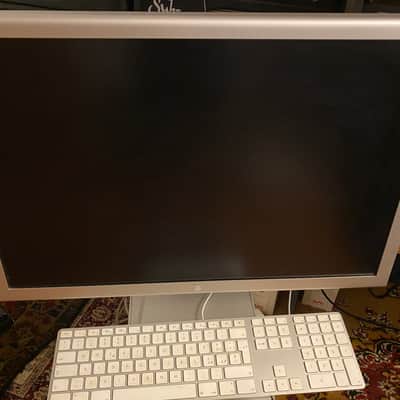 Apple HD Cinema Display 23" wide-format 1920x1200 with power supply image 2