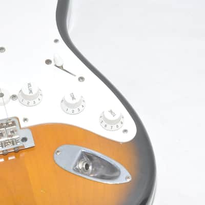 Fender Japan Stratocaster ST-57 Electric Guitar Ref No 7547 image 3