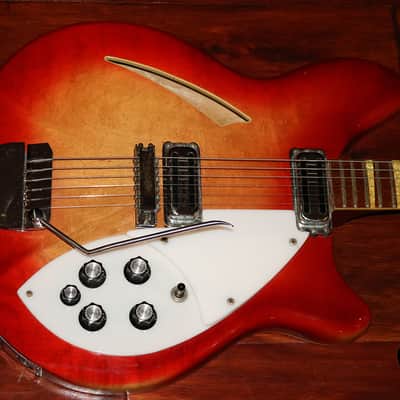1967 Rickenbacker 365 image 3