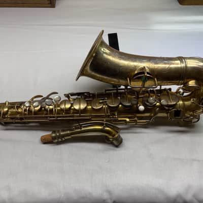 C.G. Conn CHU BERRY ALTO SAXOPHONE 1927 - Gold Plated image 2