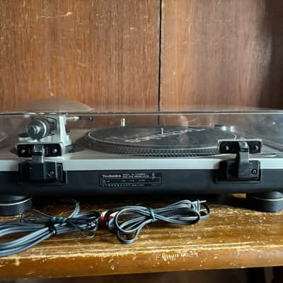 Technics SL-1200MK2 silver color Analog Turntable image 10