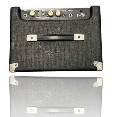 Fender Rumble 25 V3 25-Watt 1x8" Bass Combo 2015 - Present - Black image 6