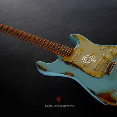 Fender Stratocaster  ST57- US SBL Sonic Blue Made in Japan Medium Aged Relic  RARE image 3