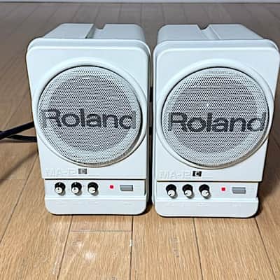 2- Roland MA-12C, White, Powered Nearfield Monitors w/ Mounting Brackets, Very Good Condition image 8