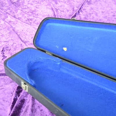EKO Vintage Bass Case made in Italy in early 1970s *Rare case for shortscale or even longscale basses * image 3