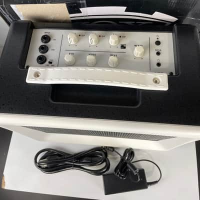 Vox VX50KB Keyboard Amplifier, 50W, White image 2