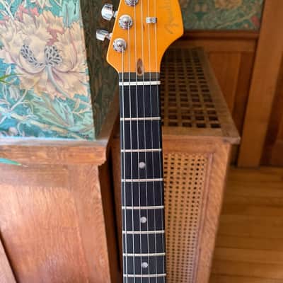 Fender American Ultra II Stratocaster HSS Ultraburst 2024 - Ultraburst image 6