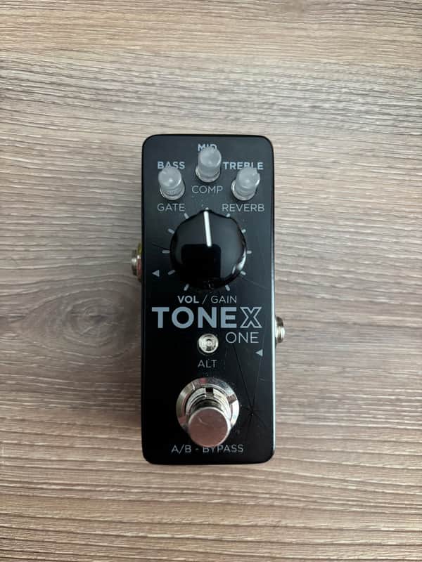 IK Multimedia ToneX One