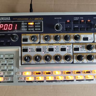 Yamaha AN200 Desktop Synthesizer