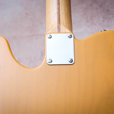 FENDER USA American 52' Vintage Reissue Telecaster "Butterscotch Blonde + Maple" (2003) image 12