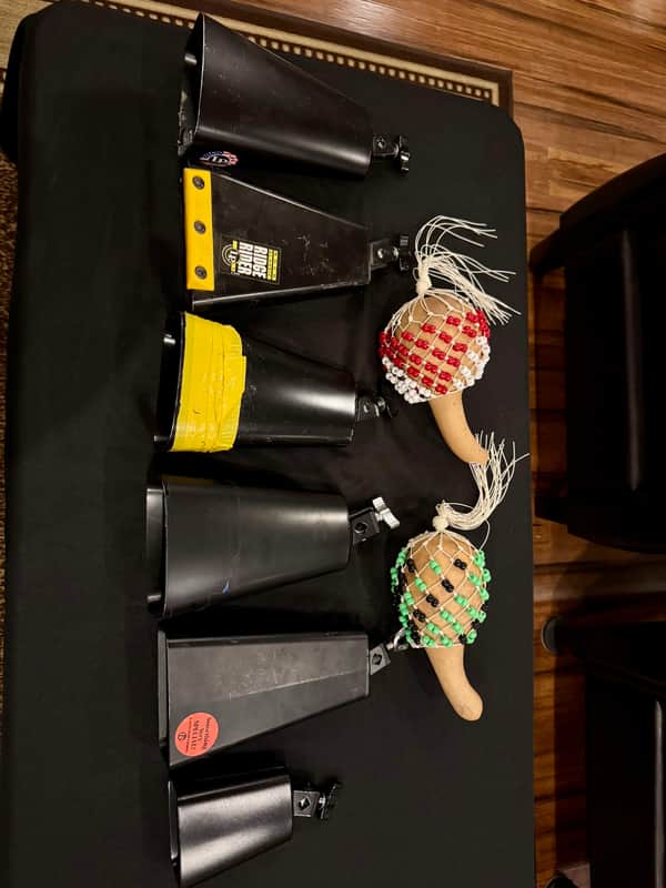 (6) LP Cowbells and (2) Shakers Bild 1