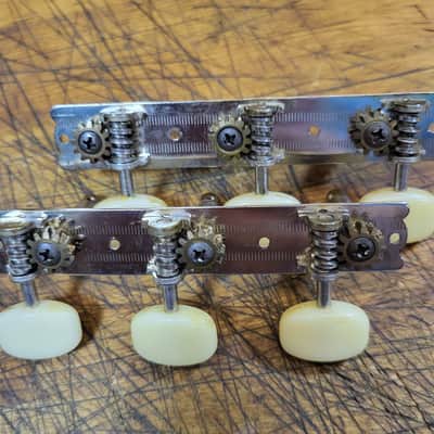 Vintage RARE 1965 3x3 On a Plate Open Back Parlor Guitar Tuners Japan Luthier Parts #6 image 4