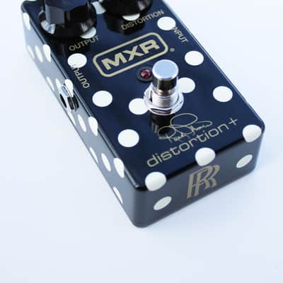 MXR RR104 Randy Rhoads Signature Special Edition Distortion + 2024 - Present - Black / White Polka Dots image 2