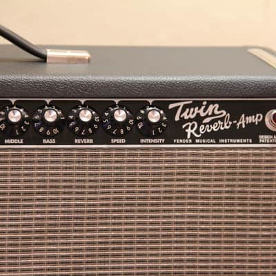 Fender '65 Twin Reverb 85-Watt 2x12" Guitar Tube Combo - 2017 - Black image 5