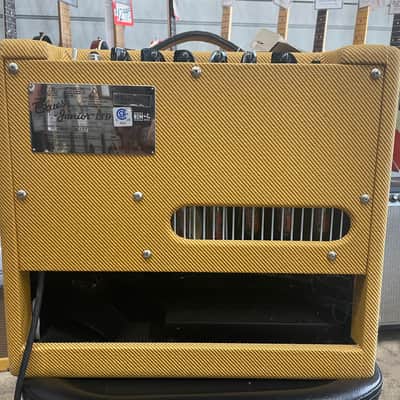 USED - Fender Blues Junior Lacquered Tweed 15-Watt 1x12" Guitar Combo 2016 - Present - Lacquered Tweed image 4